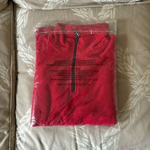 Apple Officials Employee Holiday Pullover Fleece